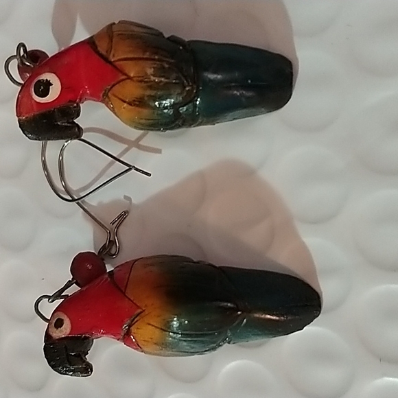 Vintage Jewelry - VTG 🎁 Bird Parrot 🦜 Earrings